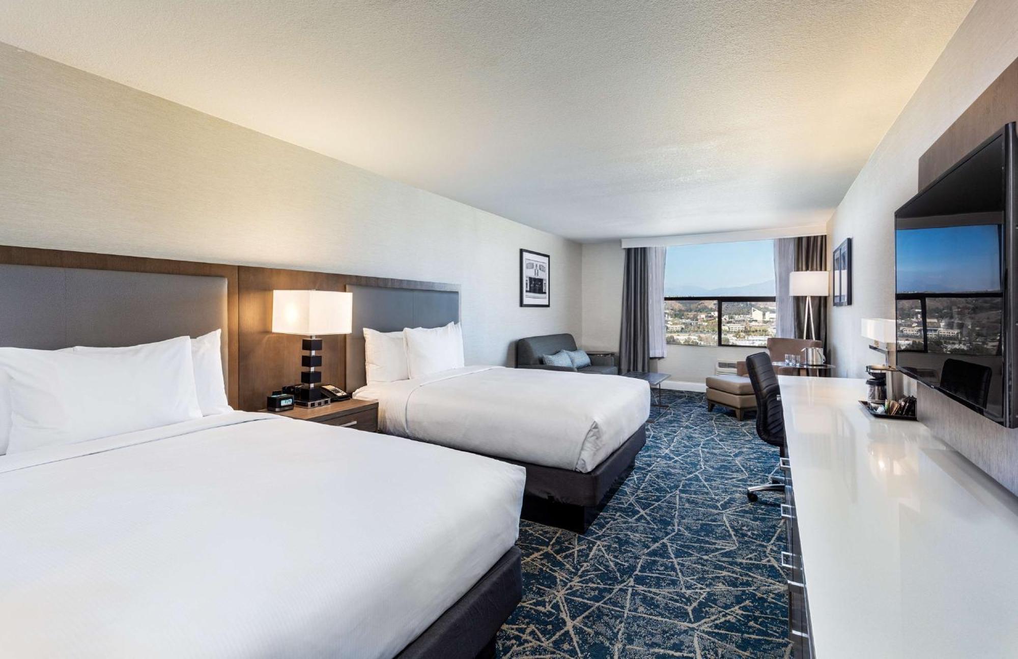 Doubletree By Hilton Pomona Exterior foto